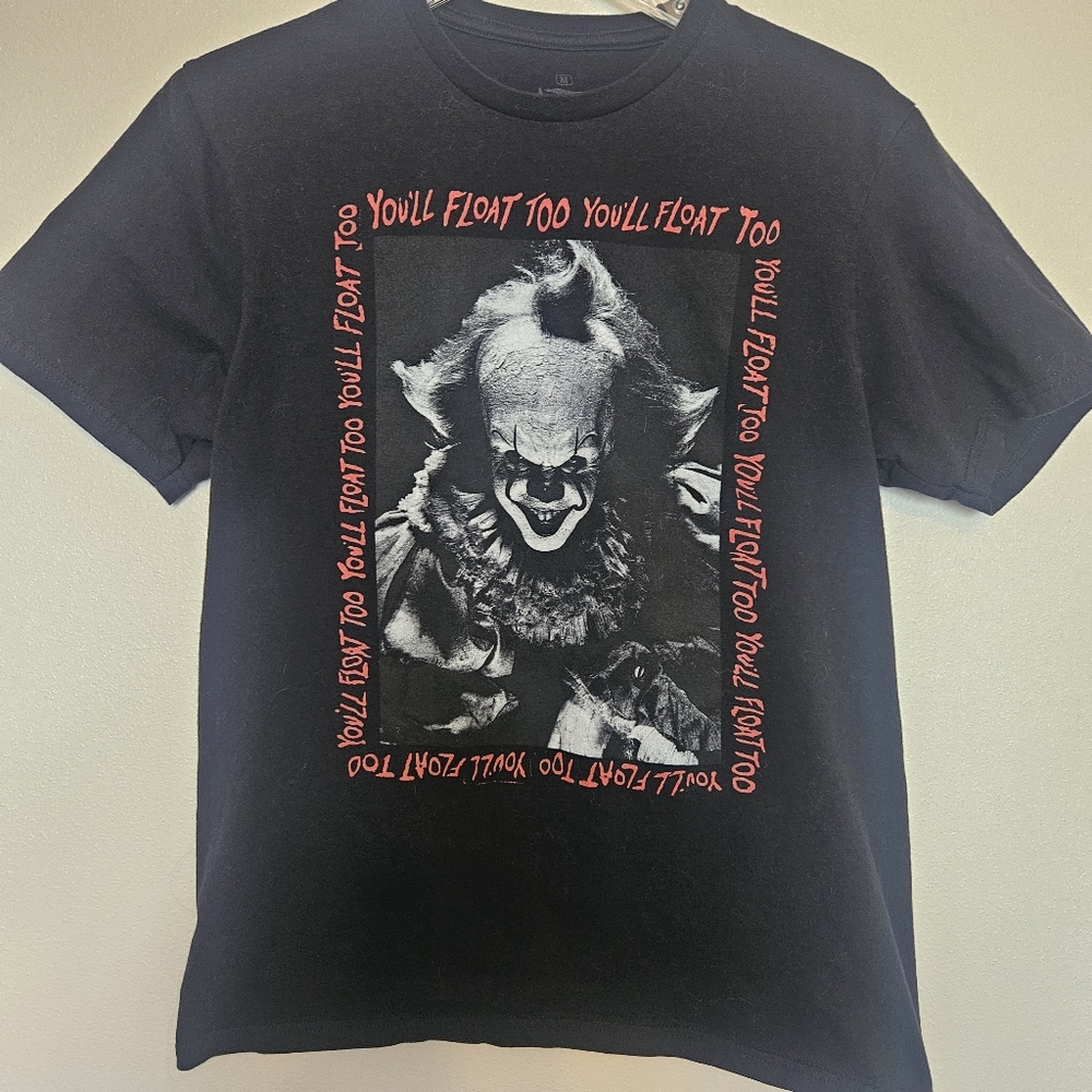 IT Movie Clown Medium Black Tee Shirt 100% cotton
